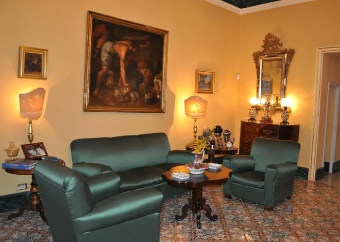 Bed & Breakfast Donna Guia 4*
