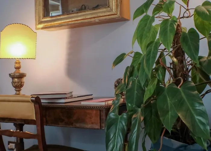 Donna Guia Bed & Breakfast 4*