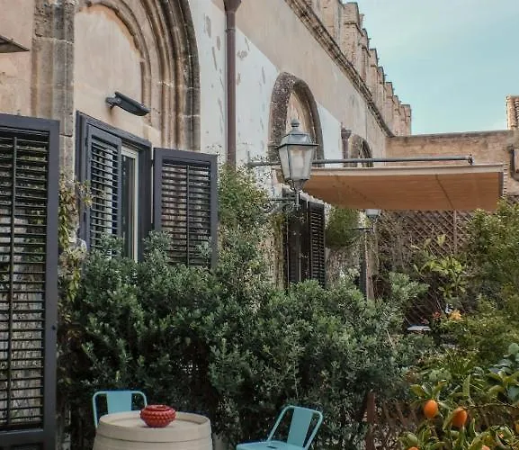 Donna Guia Bed & Breakfast
