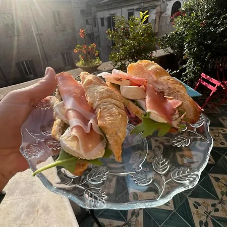 Donna Guia Bed and breakfast 4*
